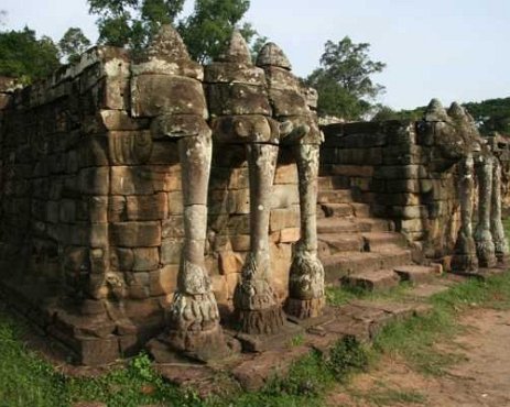 015_Angkor_Terrasse_des_elephants_24_05_08